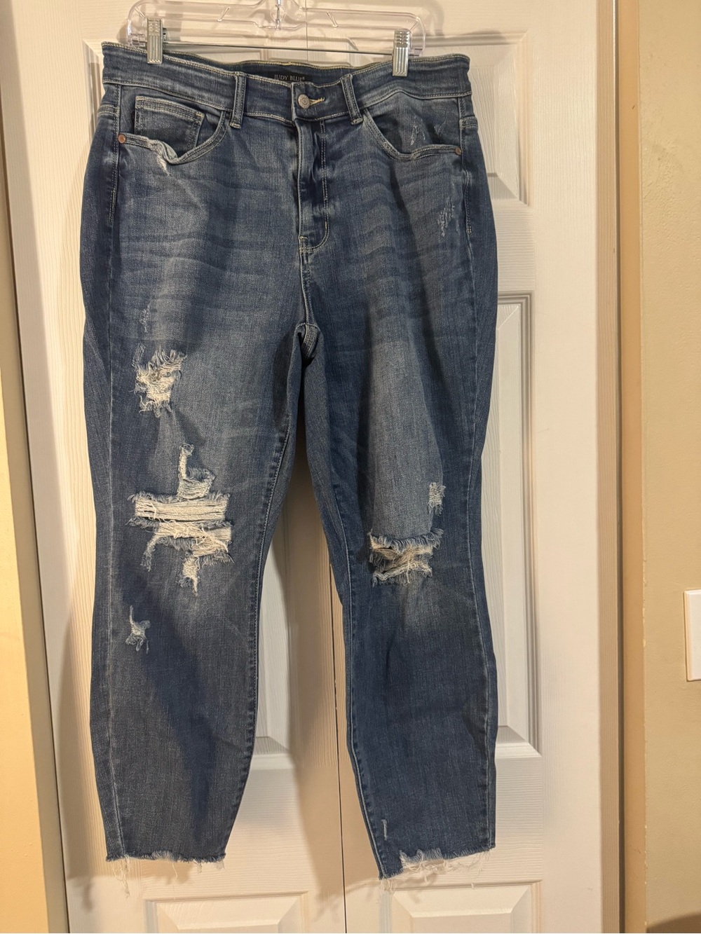 Judy Blue Relaxed Fit Distressed Jeans | Size 14W